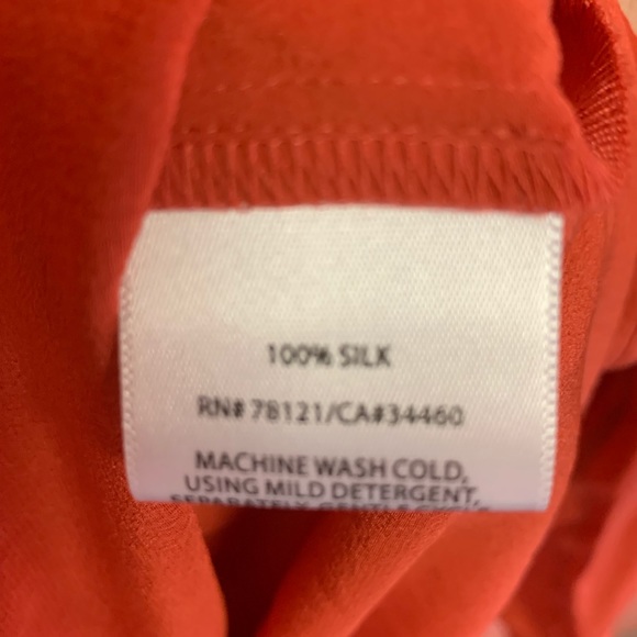 Eileen Fisher 100% silk button down blouse top - Picture 4 of 5